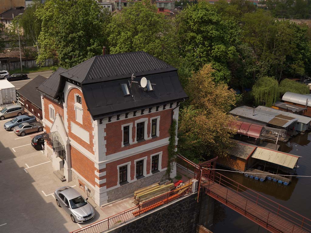 Acistav building