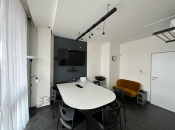 Meeting room rental